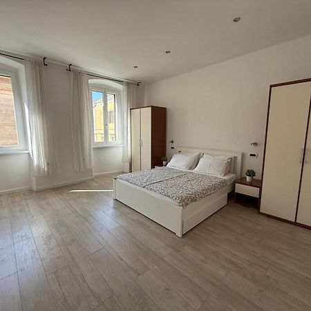Apartment Center พูลา ภายนอก รูปภาพ